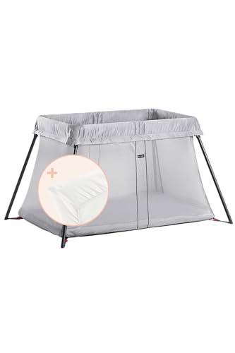 BabyBjörn Cuna de Viaje Light, con Sábana Ajustable para Cuna de Viaje Light, Plata